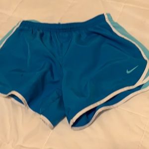 Nike women’s workout shorts